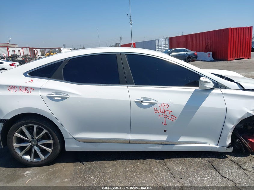2017 HYUNDAI AZERA · Photo 14