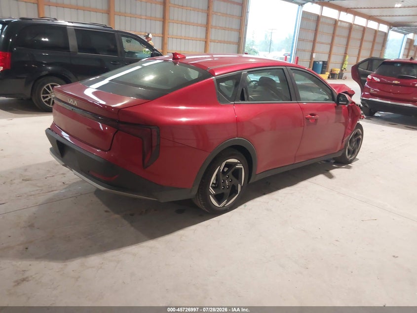 2025 KIA K4 auction photo 4