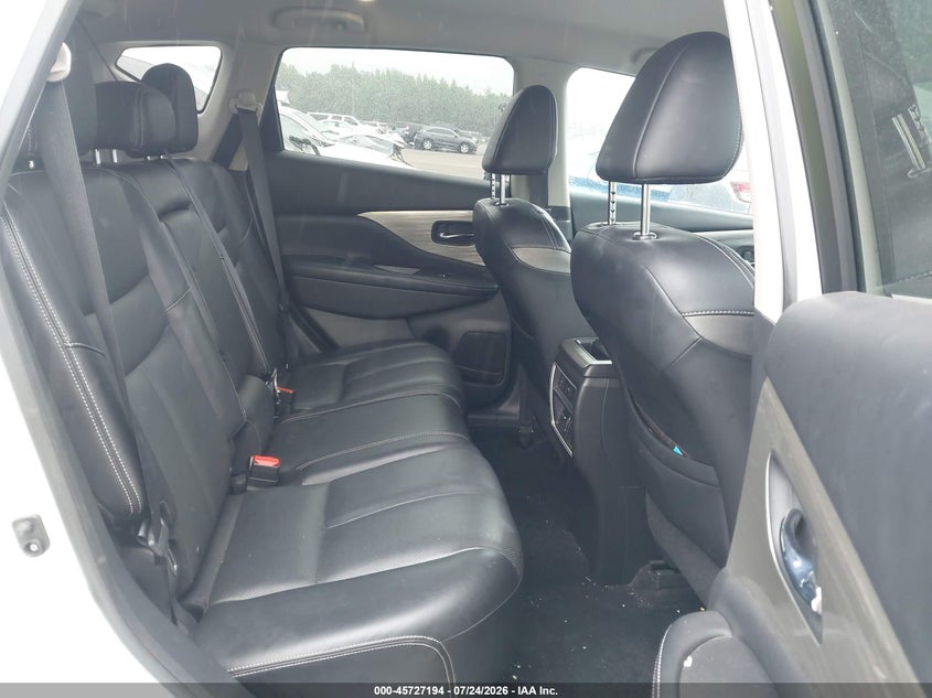 2017 NISSAN MURANO auction photo 8