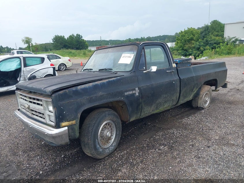 1985 CHEVROLET C10 auction photo 2