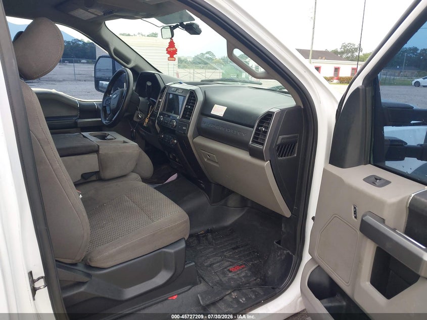 2019 FORD F-550 CHASSIS auction photo 6
