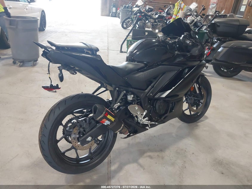 2022 YAMAHA YZFR3 auction photo 4