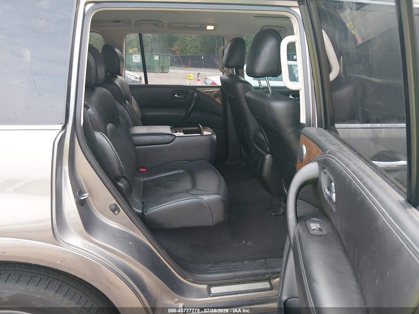 2016 INFINITI QX80 auction photo 8