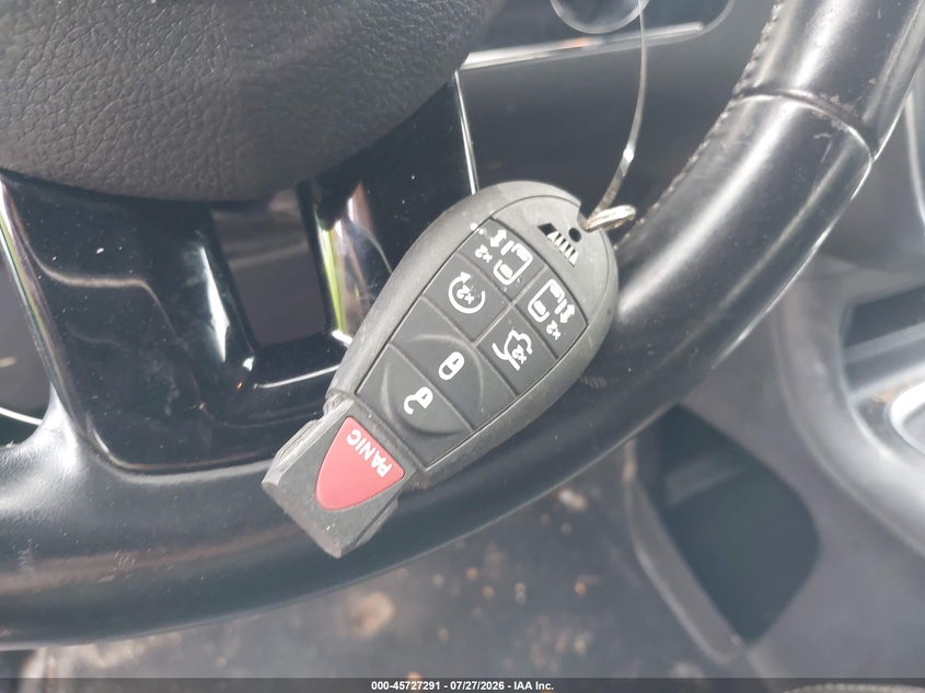2016 DODGE GRAND CARAVAN SXT · Фото 11