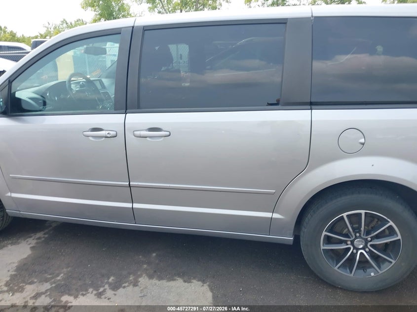 2016 DODGE GRAND CARAVAN SXT · Фото 14