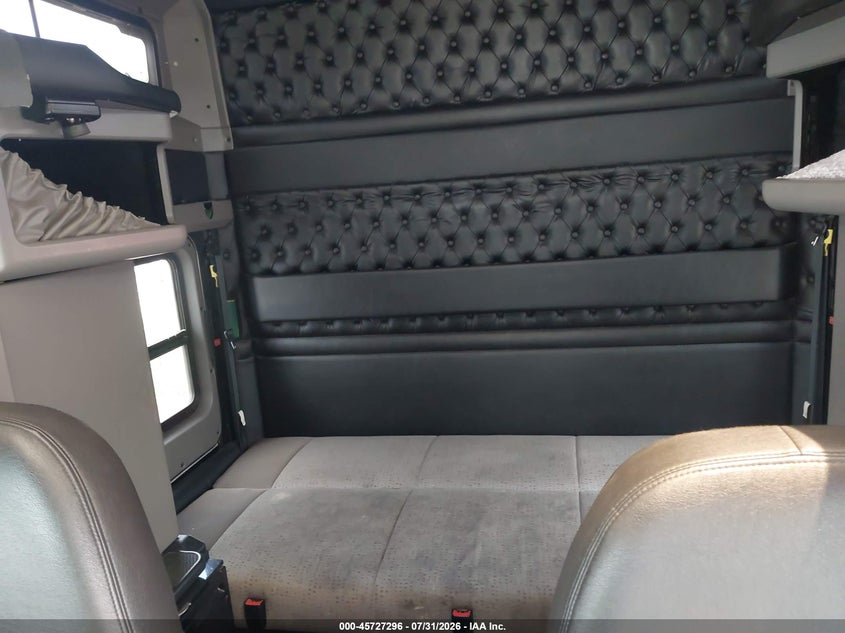 2021 KENWORTH W900 auction photo 7