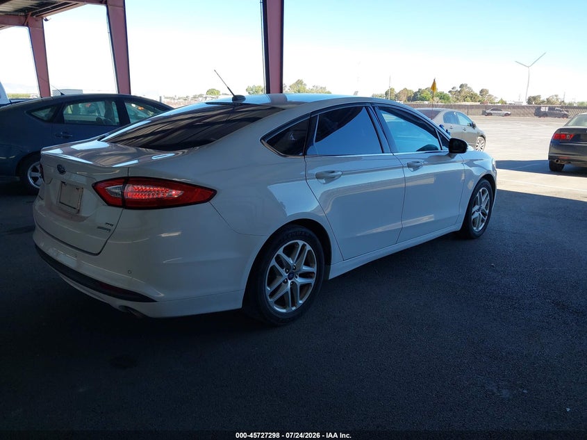 2016 FORD FUSION auction photo 4