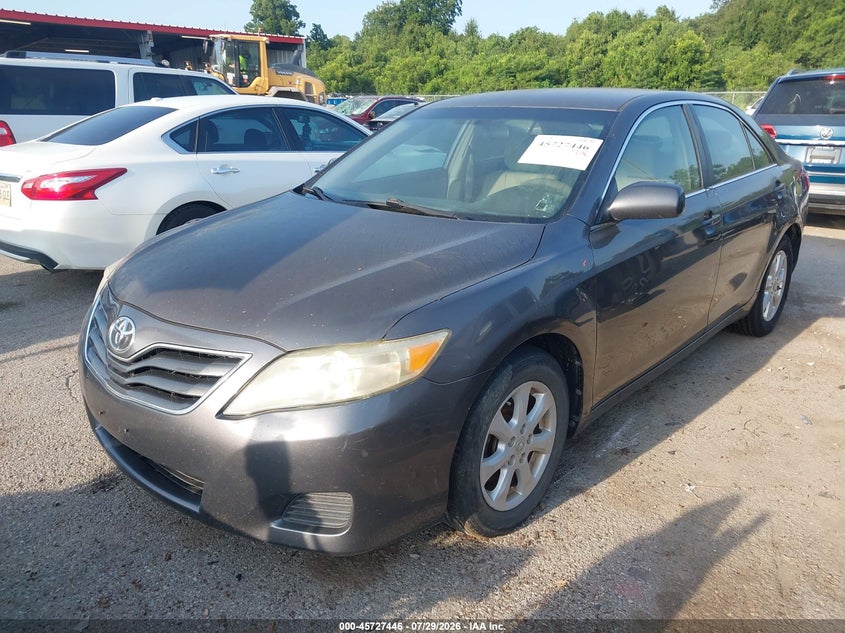 Vin: 4t4bf3ek6br137525, lot: 46226145, toyota camry le 20112