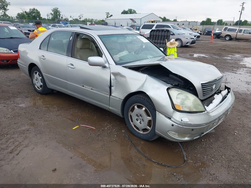 2002 LEXUS LS 430 auction photo 1