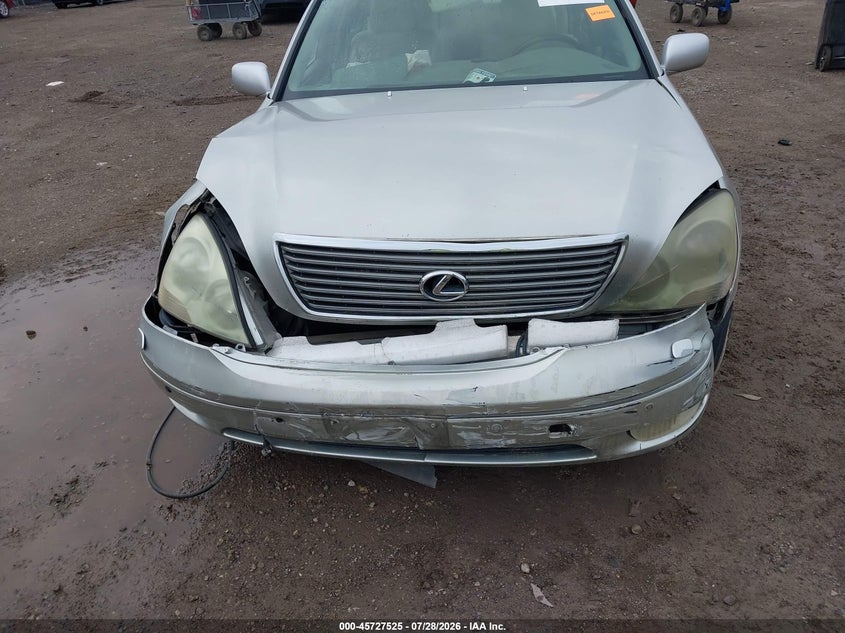 2002 LEXUS LS 430 auction photo 6