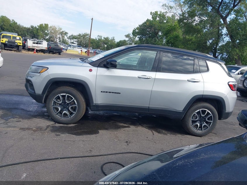 2024 JEEP COMPASS TRAILHAWK 4X4 · Photo 14