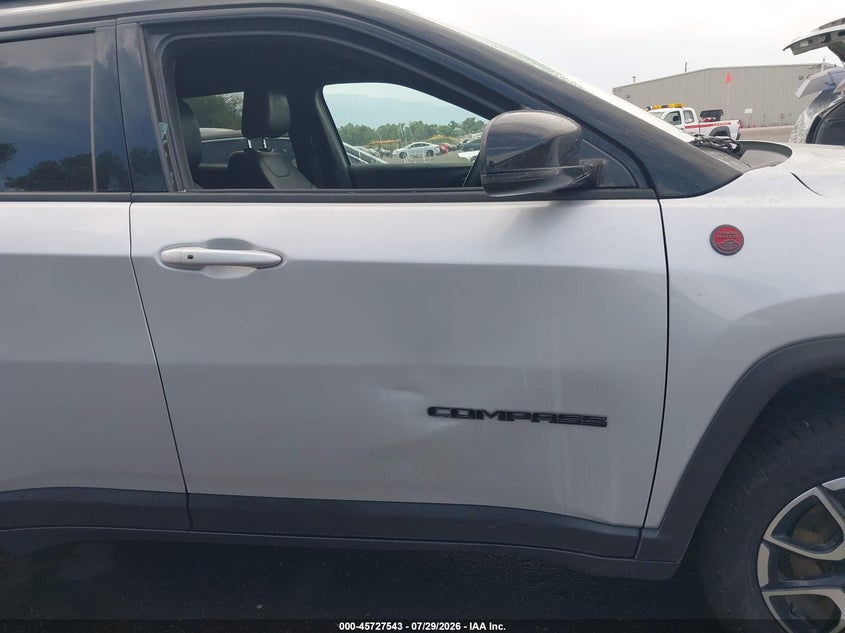 2024 JEEP COMPASS TRAILHAWK 4X4 · Photo 6