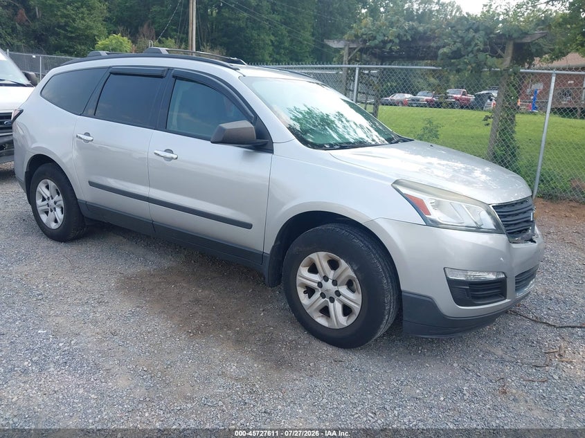 2017 CHEVROLET TRAVERSE auction photo 1