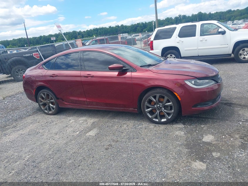 2016 CHRYSLER 200 S · Фото 13