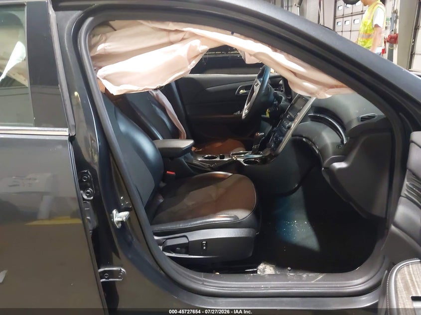 2014 CHEVROLET MALIBU auction photo 5