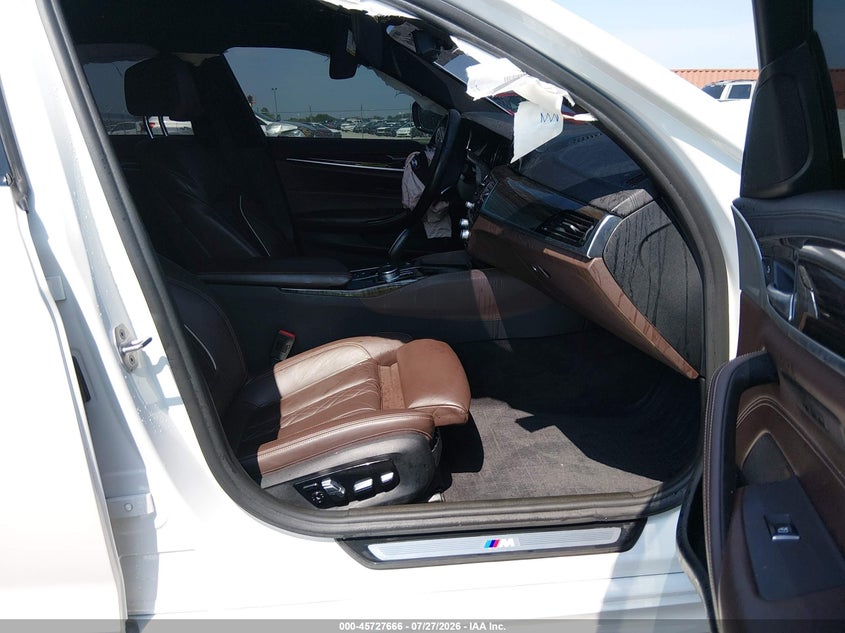 2018 BMW 540I auction photo 5