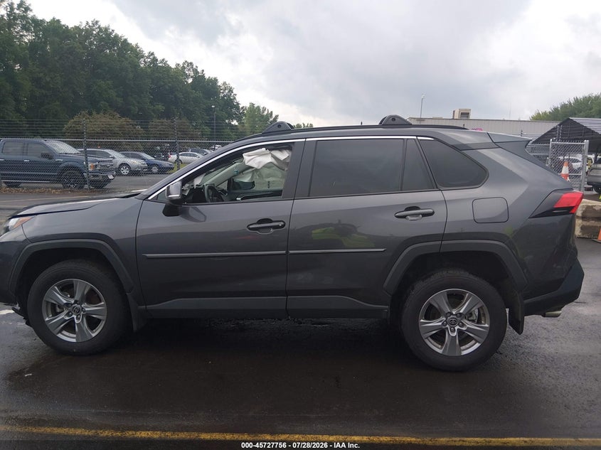 TOYOTA RAV4 - zdjęcie 14