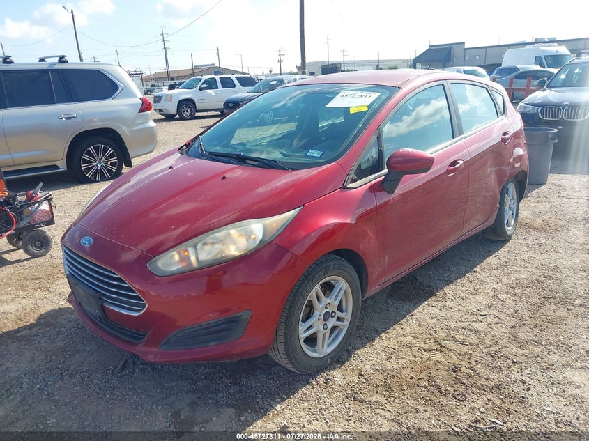 Vin: 3fadp4ej2hm132729, lot: 46226510, ford fiesta se 20172