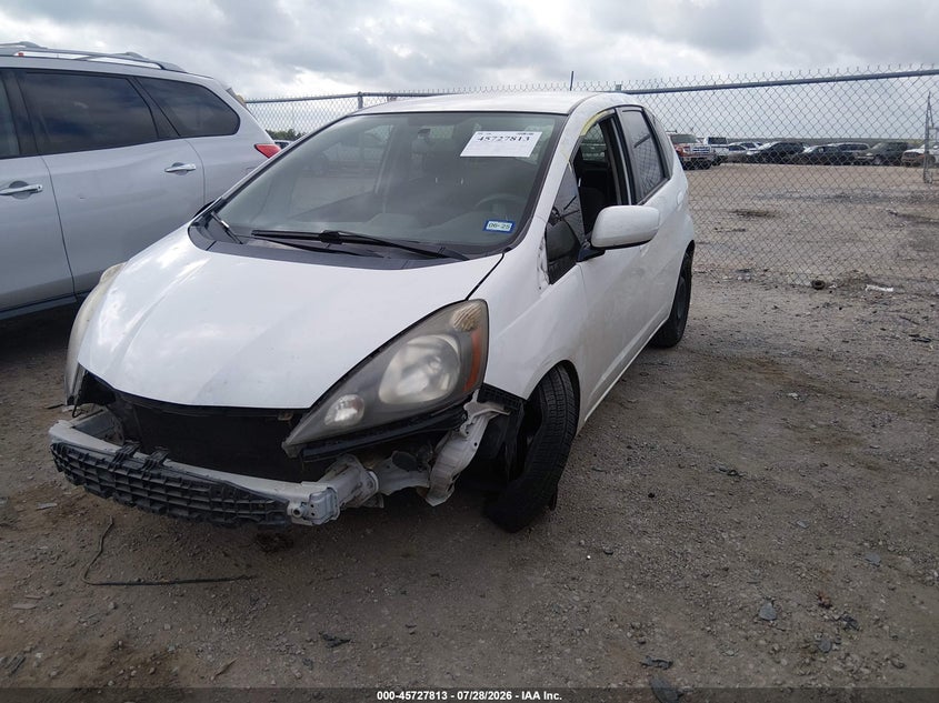Vin: jhmge8h32dc029645, lot: 46226512, honda fit 20132