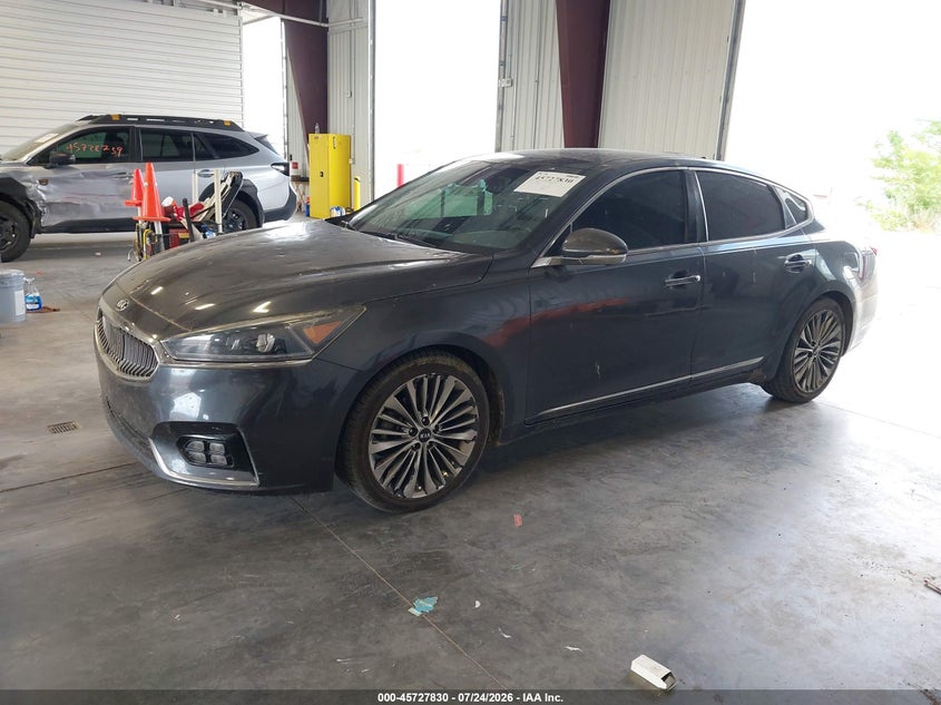 2017 KIA CADENZA auction photo 2