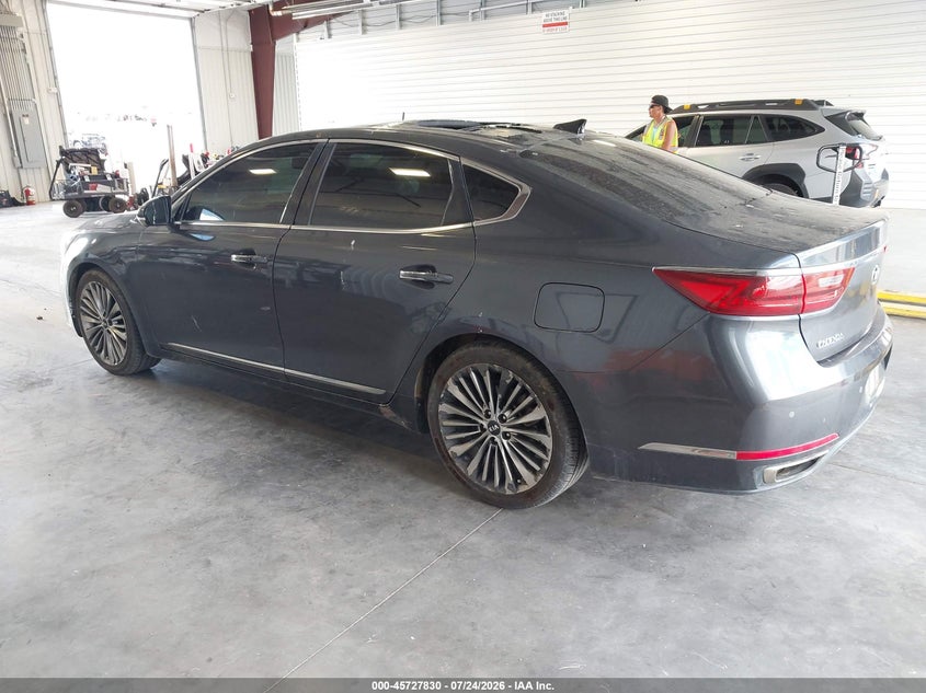 2017 KIA CADENZA auction photo 3