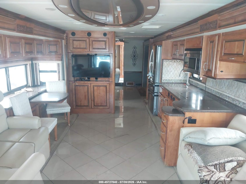 2012 HOLIDAY RAMBLER MONOCOQUE auction photo 6