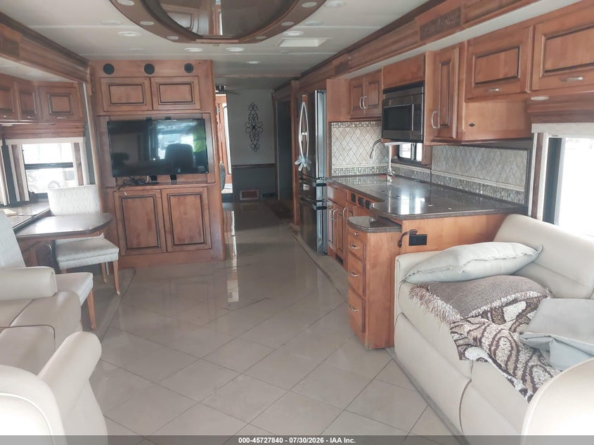 2012 HOLIDAY RAMBLER MONOCOQUE auction photo 7