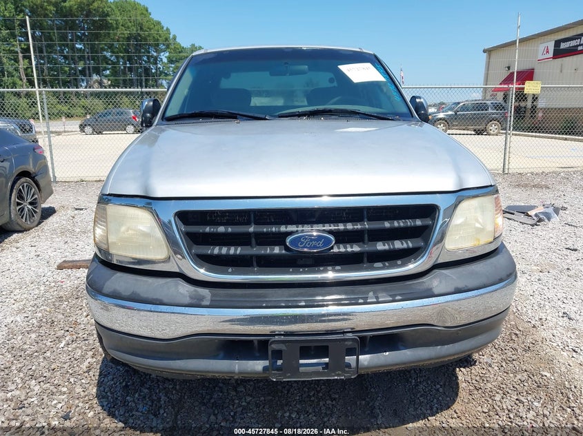 2001 FORD F-150 PICKUP 5.4L V-8 260HP