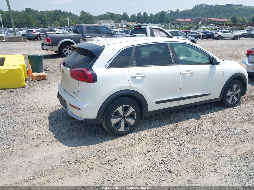 Vin: kndcb3lc1h5040780, lot: 46226591, kia niro fe 20174