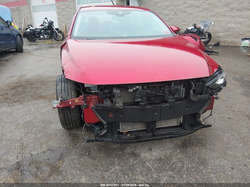 MAZDA MAZDA3 - zdjęcie 20