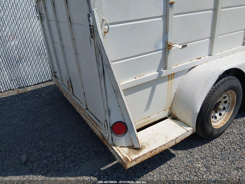 1992 MORGAN HORSE TRAILER auction photo 6