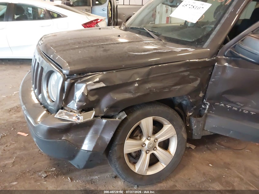 2015 JEEP PATRIOT auction photo 6