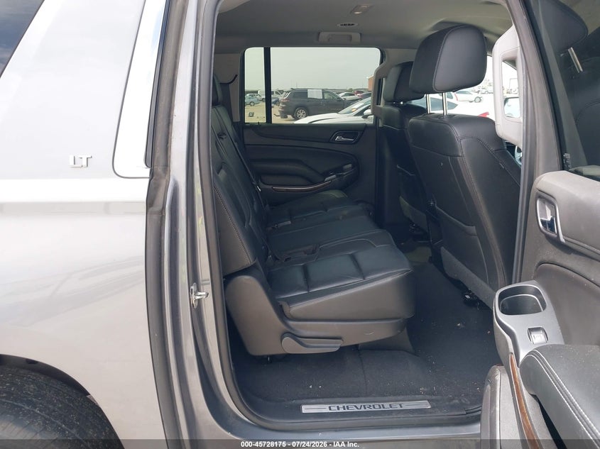 2019 CHEVROLET SUBURBAN auction photo 8