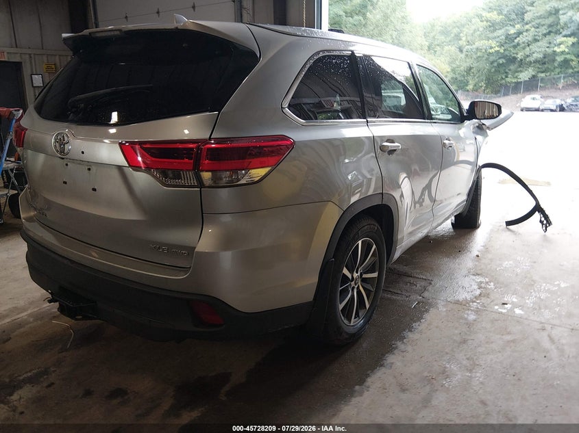 Vin: 5tdjzrfh3hs453498, lot: 46226908, toyota highlander xle 20174