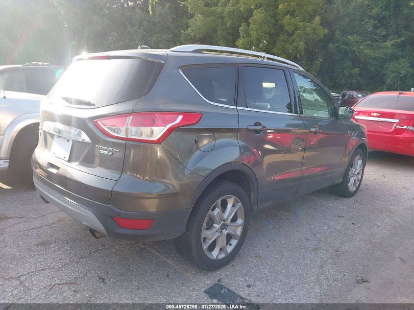 2015 FORD ESCAPE auction photo 4