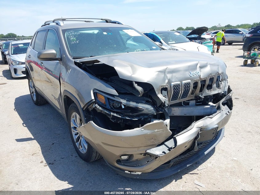 2019 JEEP CHEROKEE auction photo 1