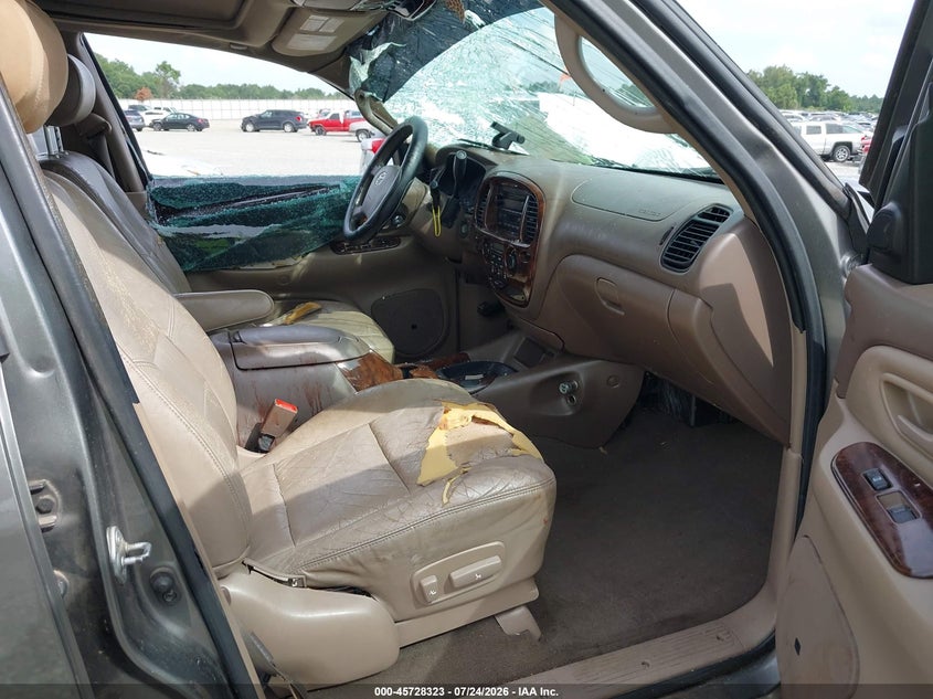 2003 TOYOTA SEQUOIA — zdjęcie 5