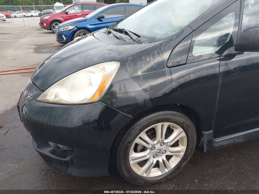 2010 HONDA FIT auction photo 6