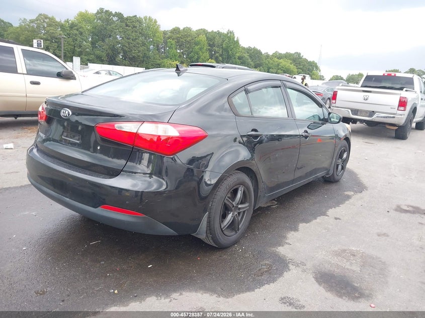 2015 KIA FORTE auction photo 4