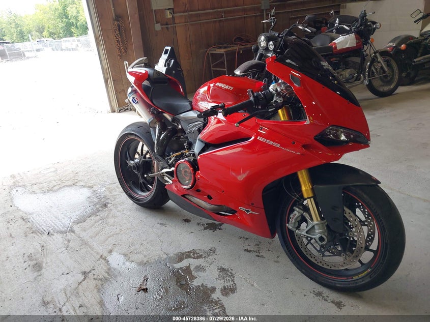 2017 DUCATI SUPERBIKE auction photo 1