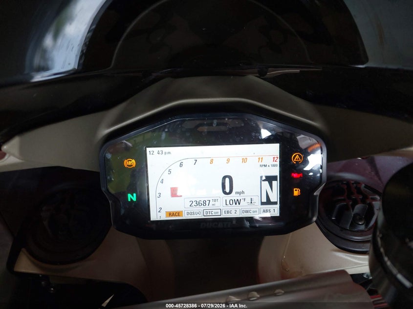 2017 DUCATI SUPERBIKE auction photo 7