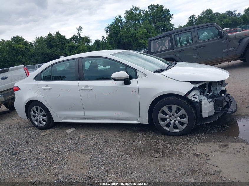 TOYOTA COROLLA - zdjęcie 14