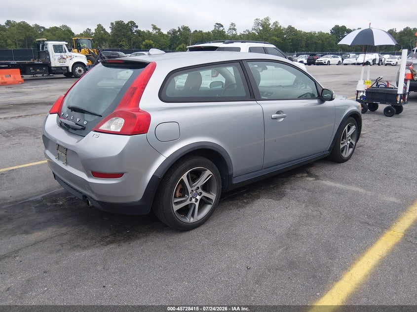 2013 VOLVO C30 auction photo 4