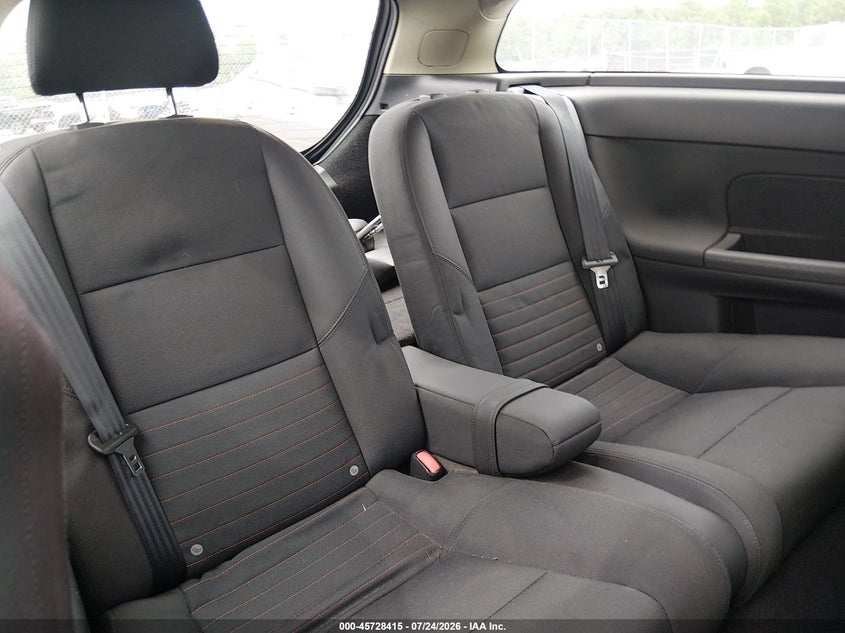 2013 VOLVO C30 auction photo 8