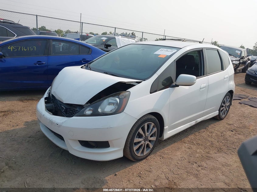 Vin: jhmge8h54dc014713, lot: 46227130, honda fit sport 20132
