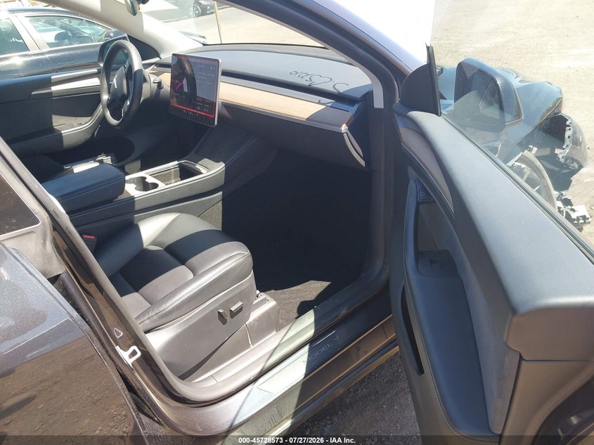 2024 TESLA MODEL Y auction photo 5
