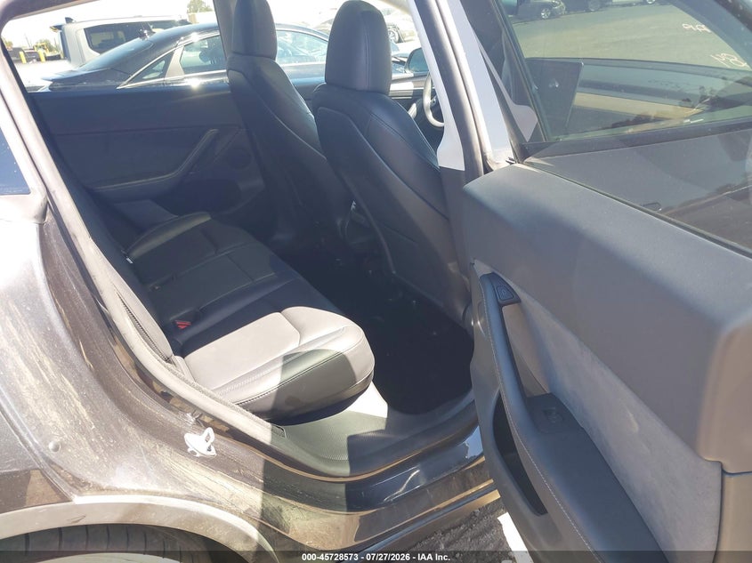 2024 TESLA MODEL Y auction photo 8