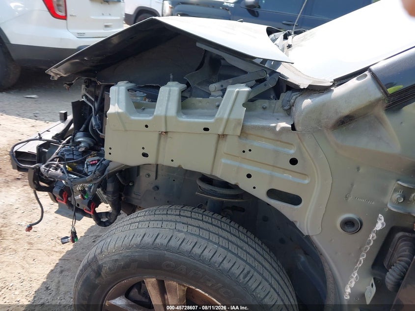2013 DODGE GRAND CARAVAN auction photo 6