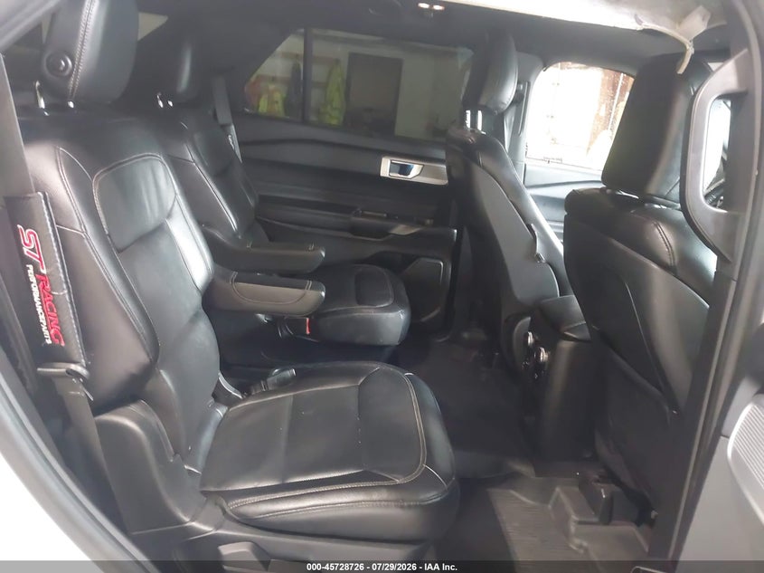 2020 FORD EXPLORER auction photo 8