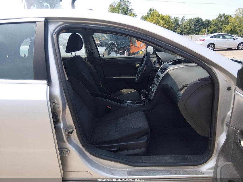 2011 CHEVROLET MALIBU auction photo 5